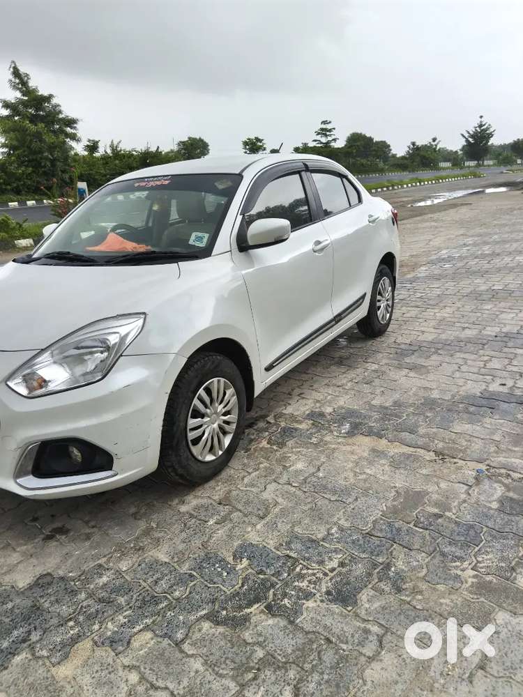 Maruti Suzuki Dzire Vxi 2022