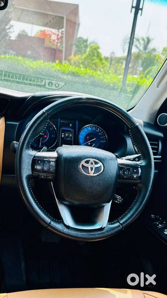 Toyota Fortuner 4x2 At 2.8 Diesel, 2022, Diesel