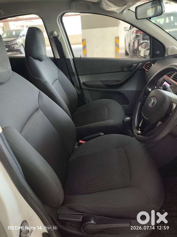 Tata Tigor Buzz Petrol, 2018, Petrol