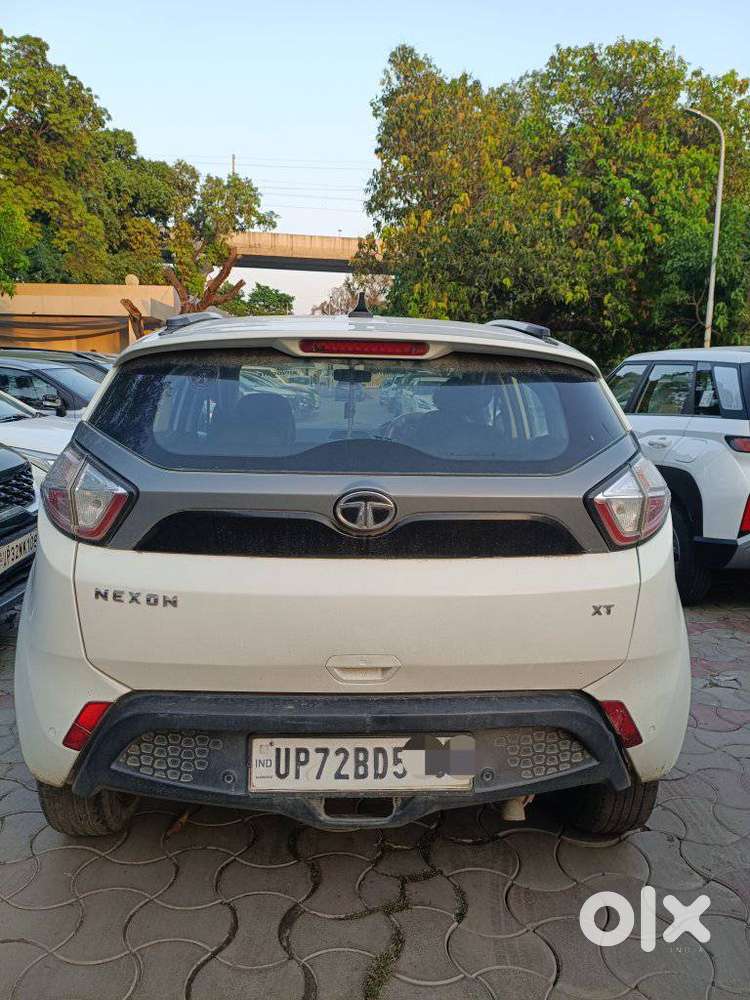Tata Nexon 1.2 Revotron Xt, 2019, Diesel