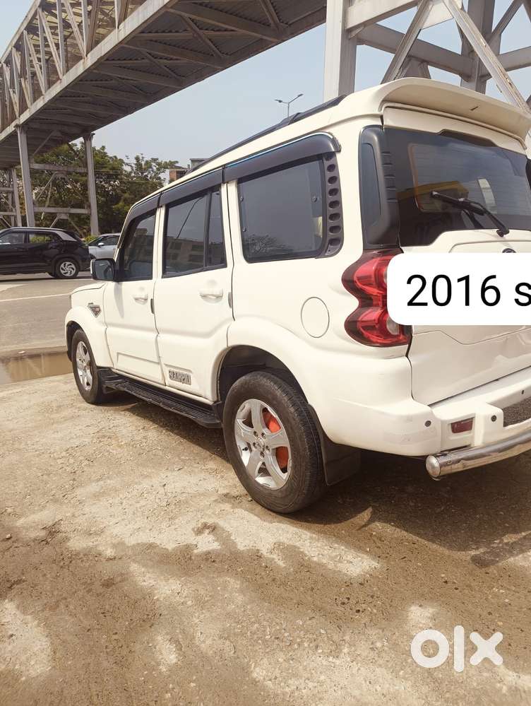 Mahindra Scorpio S6, 2016, Diesel