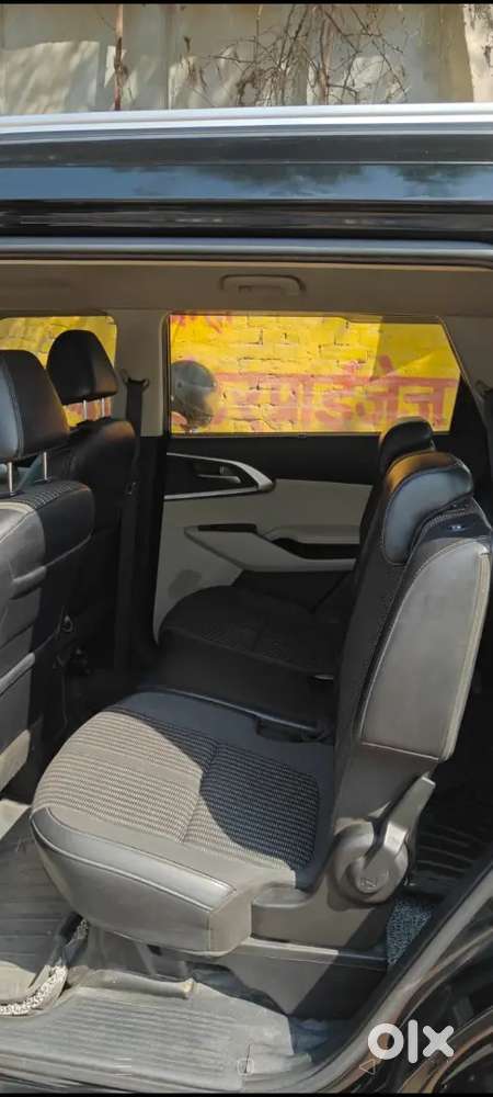 Kia Carens 1.4 Luxury 2023