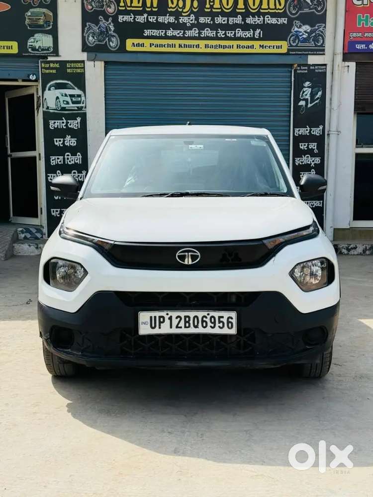Tata Punch Pure Petrol