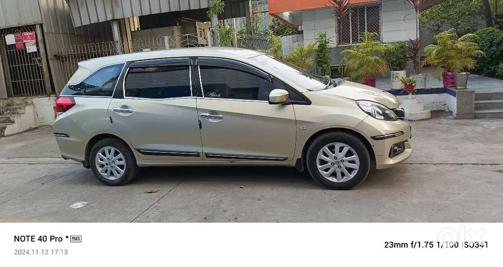 Honda Mobilio 2014 Diesel 153000 Km Driven