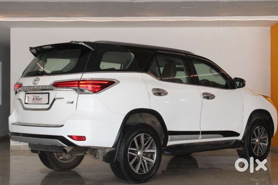 Toyota Fortuner 4x4 Mt 2.8 Diesel, 2019, Diesel