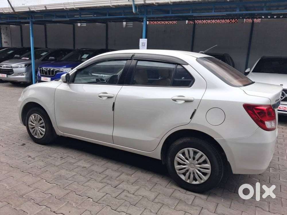 Maruti Suzuki Dzire 1.2 Vxi, 2021, Petrol
