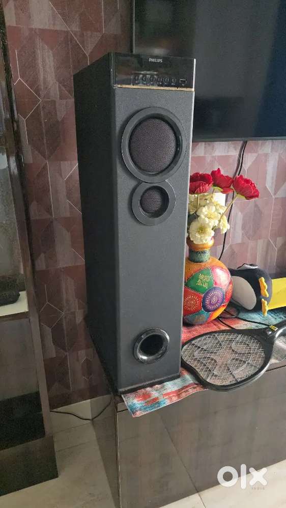 Philips bluetooth tower speakers with remote