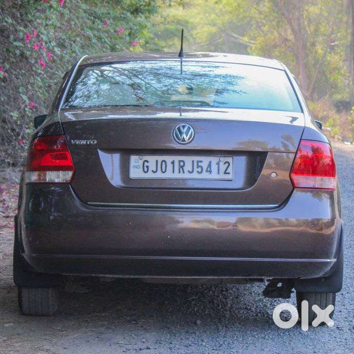 Volkswagen Vento 2010-2013 Petrol Highline, 2015, Petrol