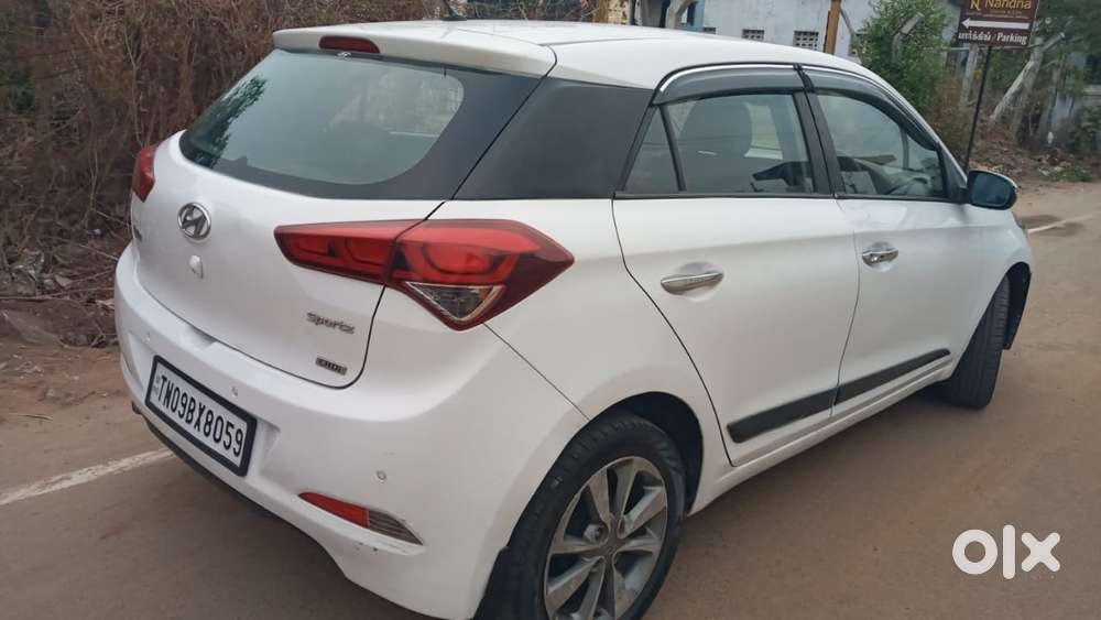 Hyundai Elite I20 Sportz (o) 1.4, 2014, Diesel