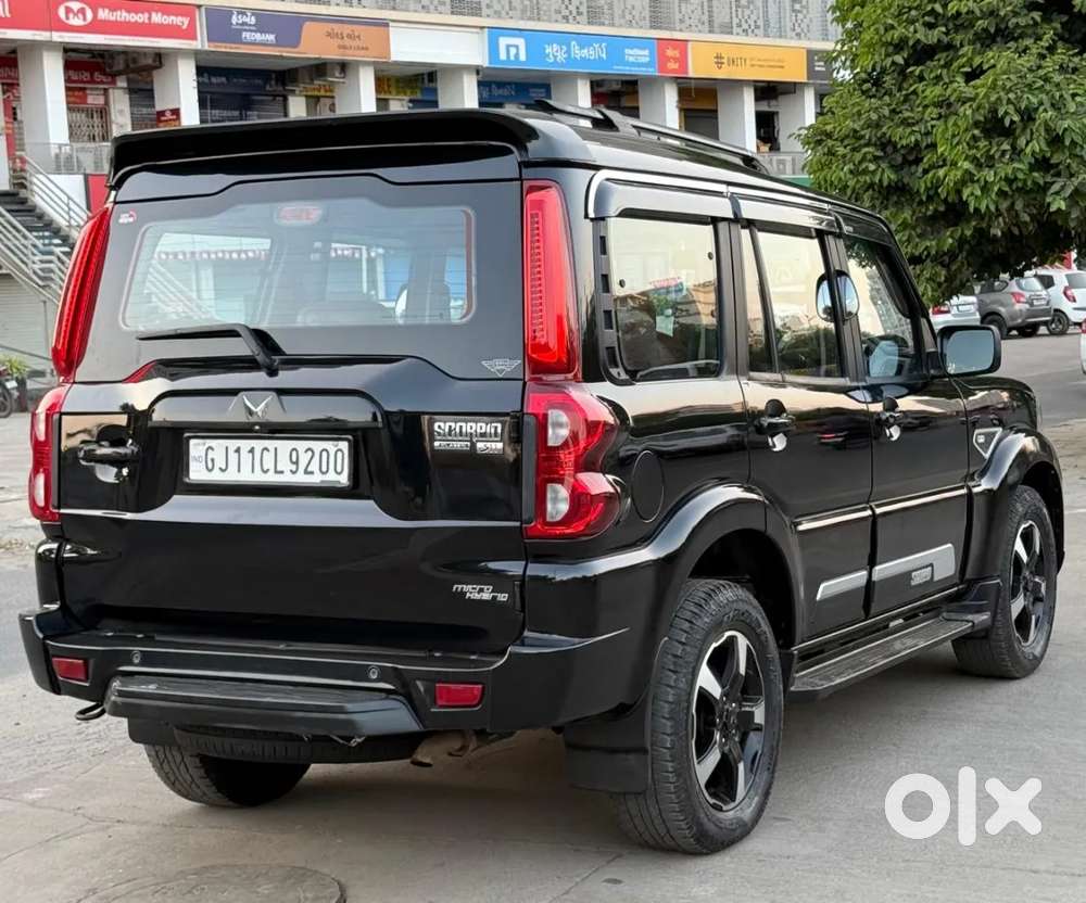 Mahindra Scorpio Classic, 2023, Diesel