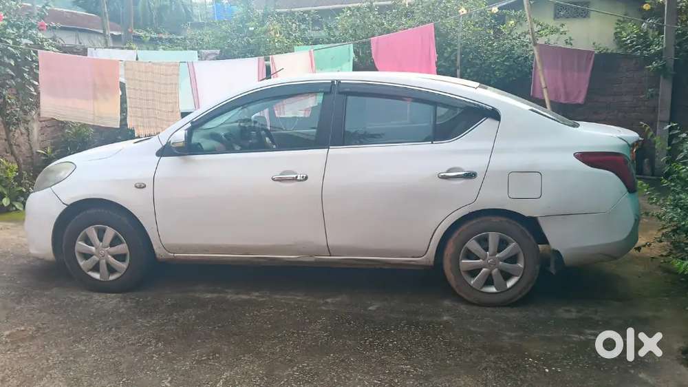 Nissan Sunny 2012 Petrol Well Maintained