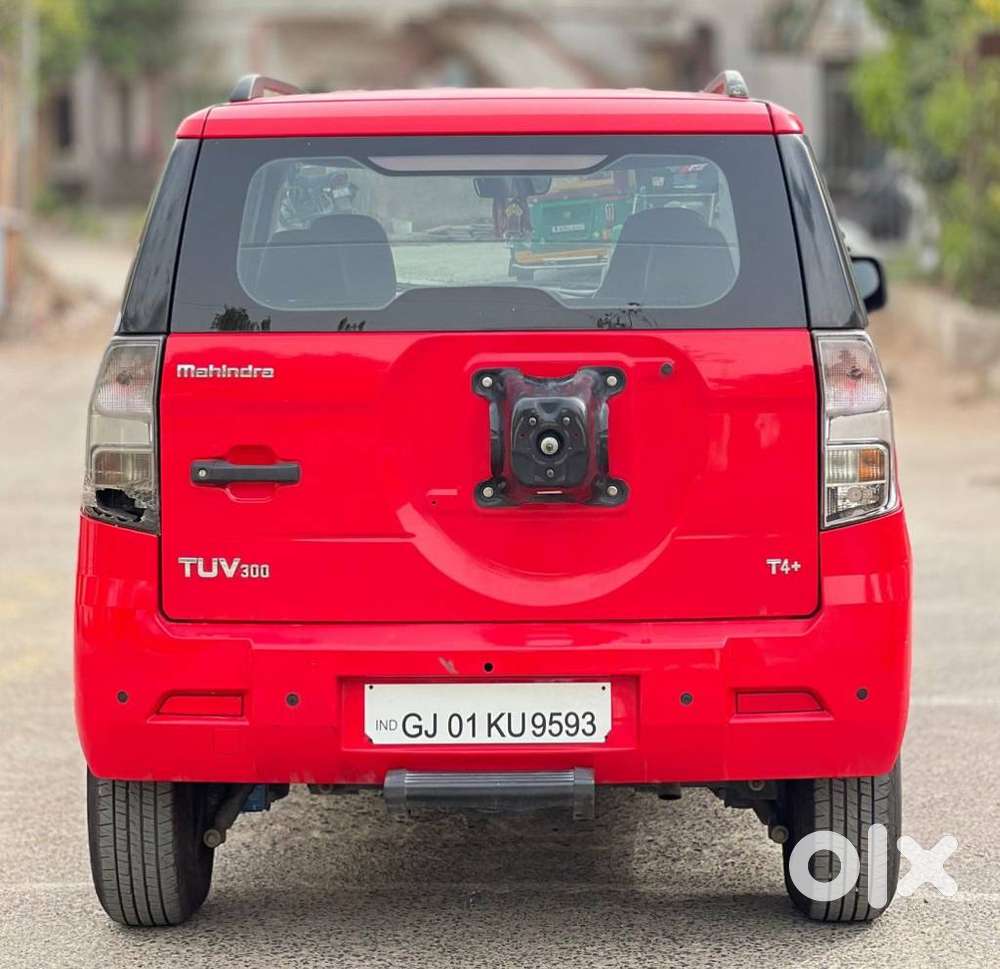 Mahindra Tuv 300 T4 Plus, 2019, Diesel