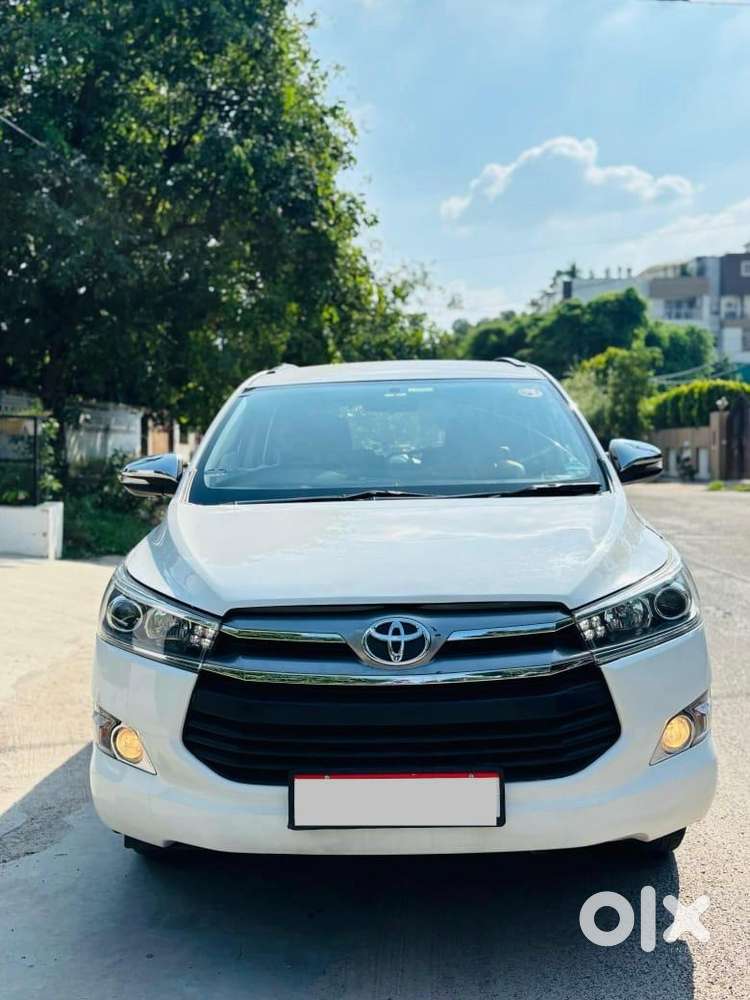 Toyota Innova Crysta 2.4 V, 2018, Diesel