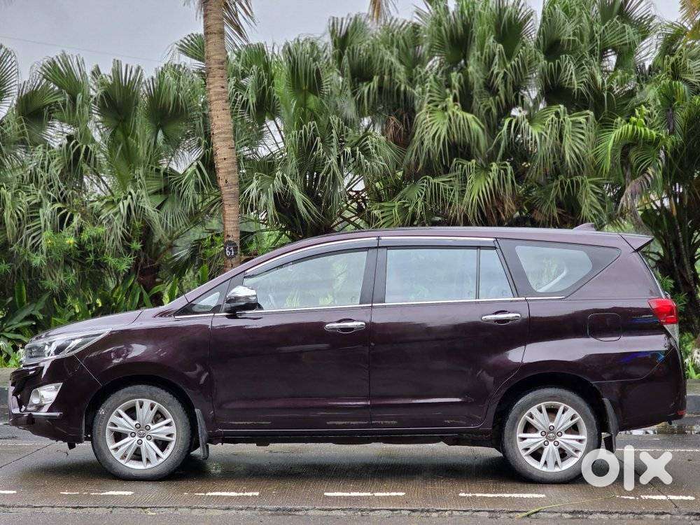 Toyota Innova Crysta 2.8 Zx At 7 Seater, 2018, Diesel