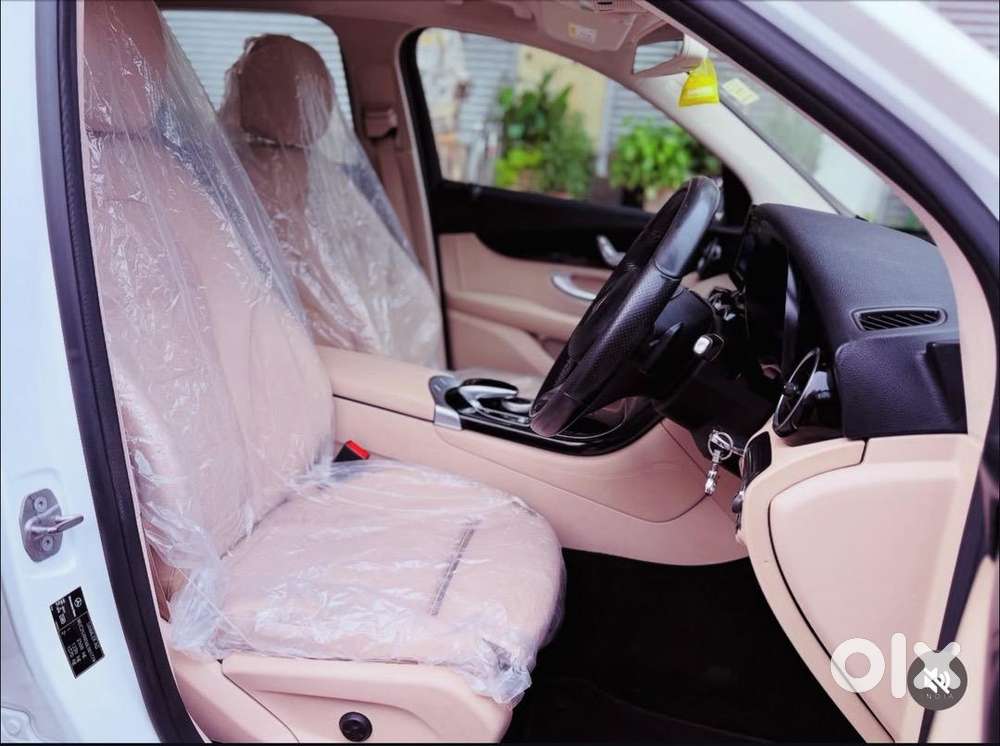 Mercedes-benz Glc 2016 Diesel Well Maintained
