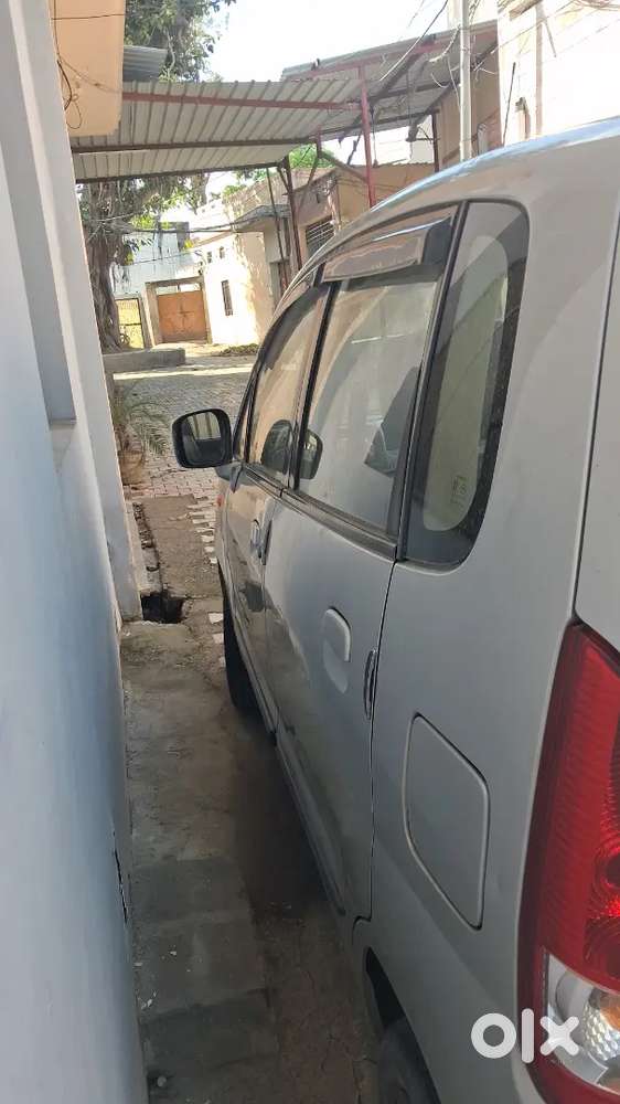 Maruti Suzuki Estilo Lxi 2010