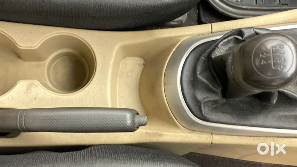 Hyundai Verna Fluidic 1.6 Vtvt Sx, 2013, Petrol