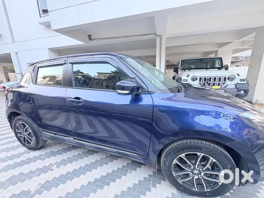 Maruti Suzuki Swift Top Model 2019 (negotiable)petrol 64000 Km Driven
