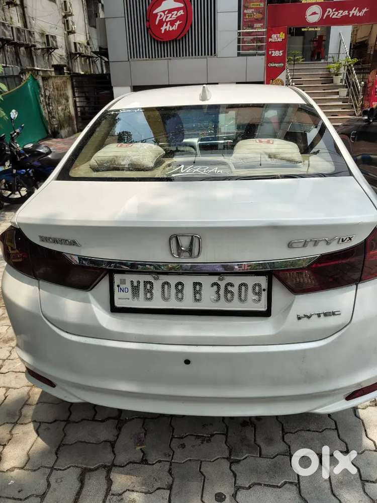 Honda City 2015.  2016 Registered