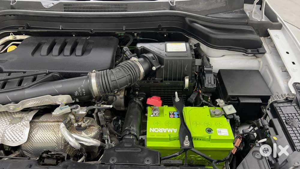 Mahindra Xuv 3xo Ax5 1.5 Diesel Autoshift Plus, 2024, Diesel