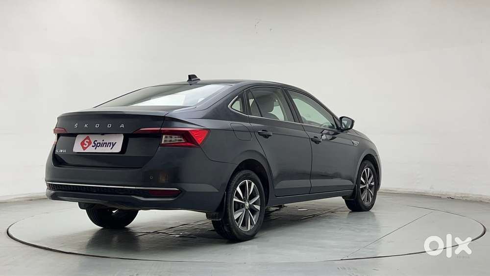 Skoda Slavia Style 1.5l Tsi Dsg, 2022, Petrol