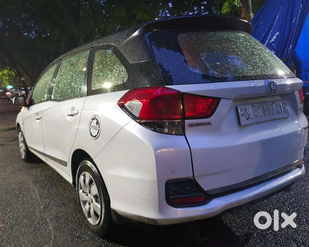 Honda Mobilio 1.5 S I-vtec Mt, 2016, Petrol