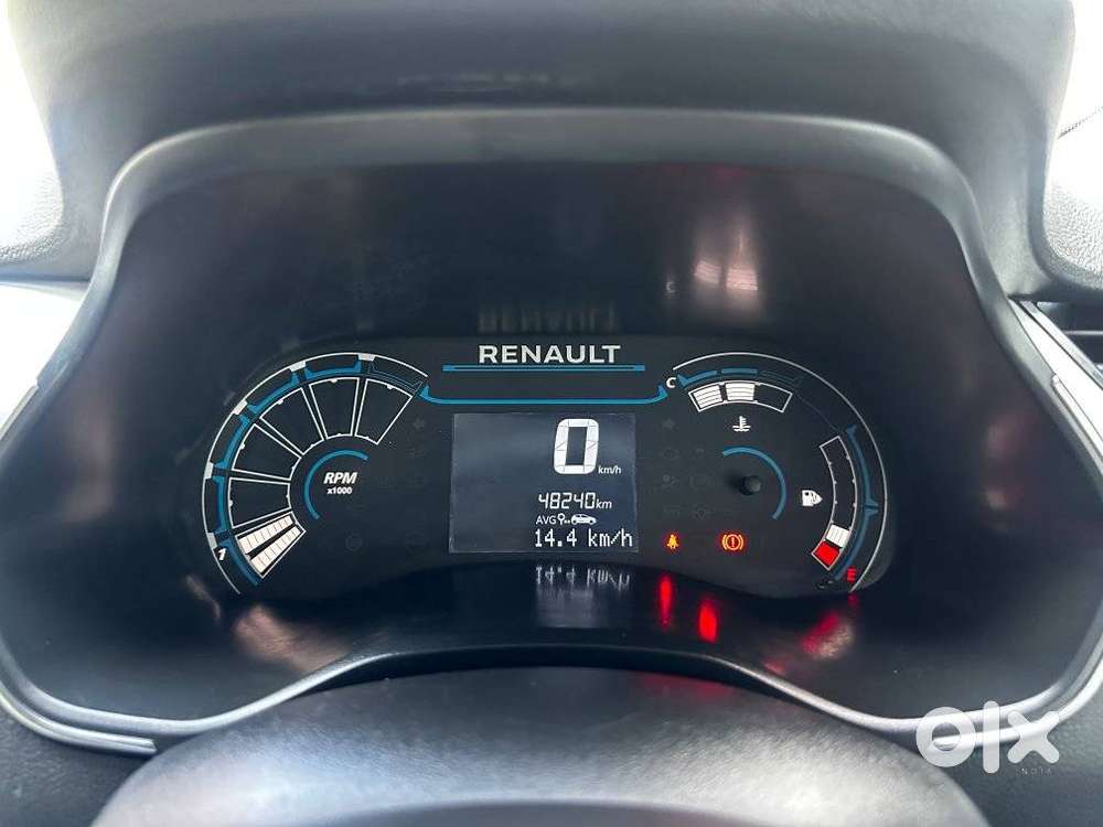 Renault Triber Rxz, 2020, Petrol