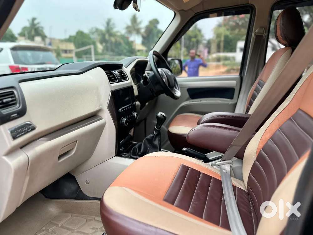 Mahindra Scorpio  2020
