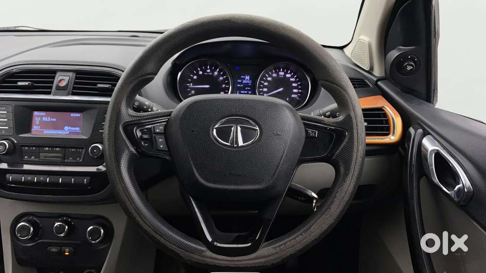 Tata Tiago 1.2 Revotron Xza, 2018, Petrol