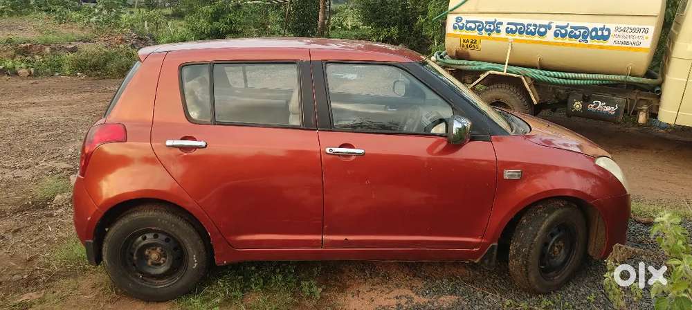 Maruti Suzuki Swift 2009 Petrol 100000 Km Driven