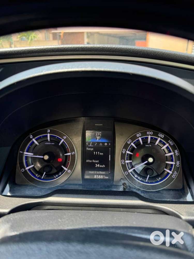 Toyota Innova Crysta [2020-ongoing] 2.4 Zx At 7 Str, 2022, Diesel