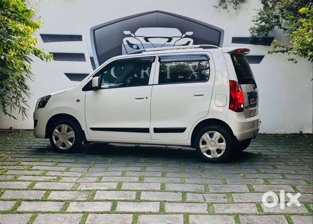 Maruti Suzuki Wagon R Vxi Mt 1.0l, 2015, Petrol