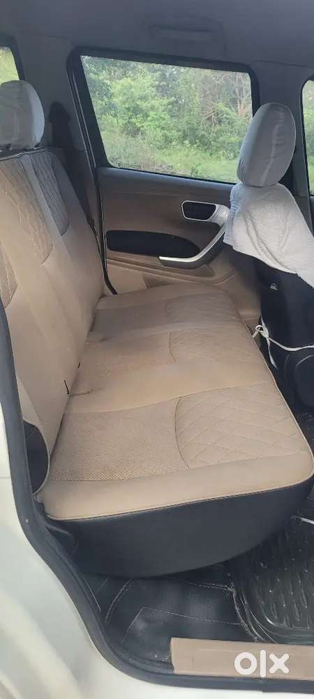 Mahindra Tuv 300 2019 Diesel 92000 Km Driven With Excellent Condition
