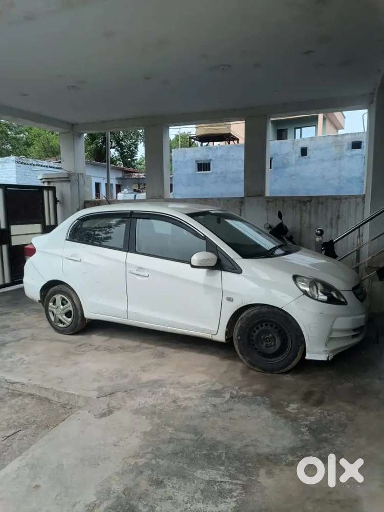 Honda Amaze Diesel Good Condition With Vip Number