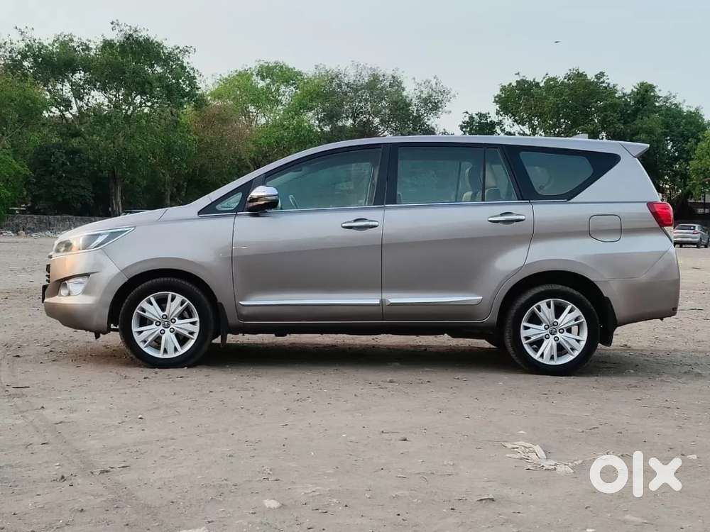 Toyota Innova Crysta 2.8 Zx At 7 Seater, 2019, Diesel