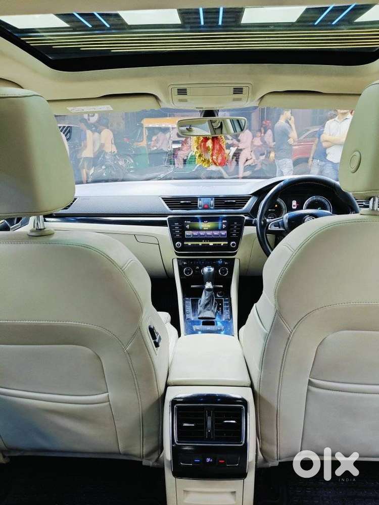 Skoda Superb L&k 2.0 Tdi At, 2018, Diesel