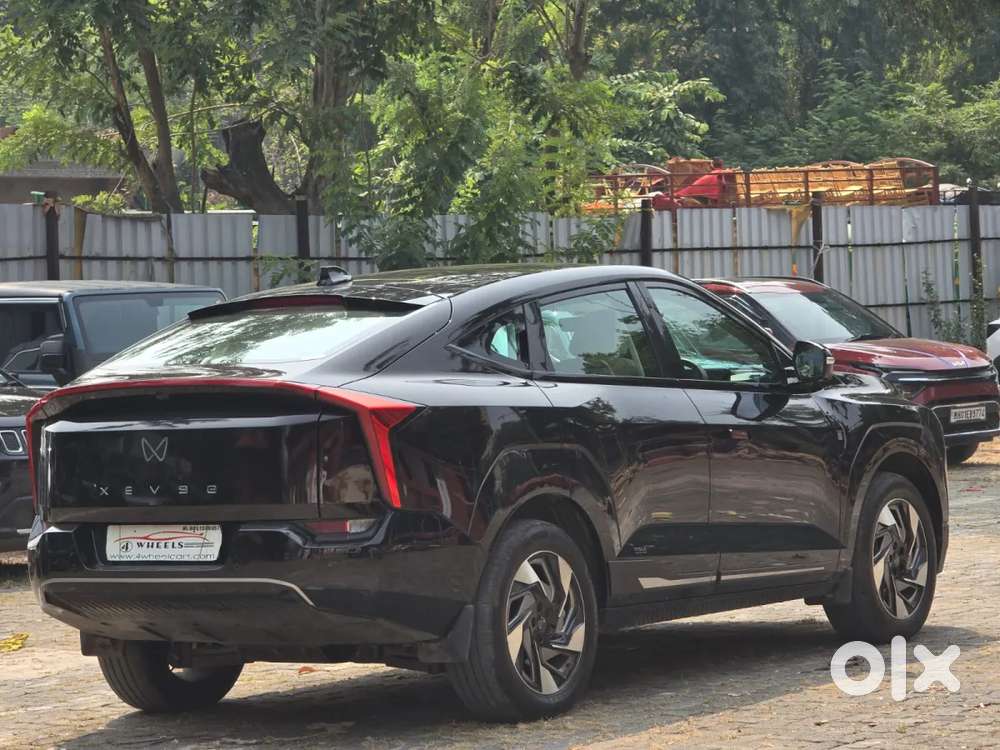 Mahindra Xev 9e Three B79 Kwh, 2026, Electric