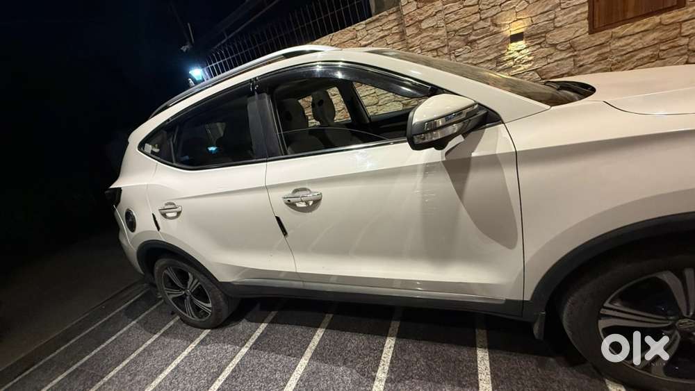 Mg Astor 2022 Petrol Well Maintained