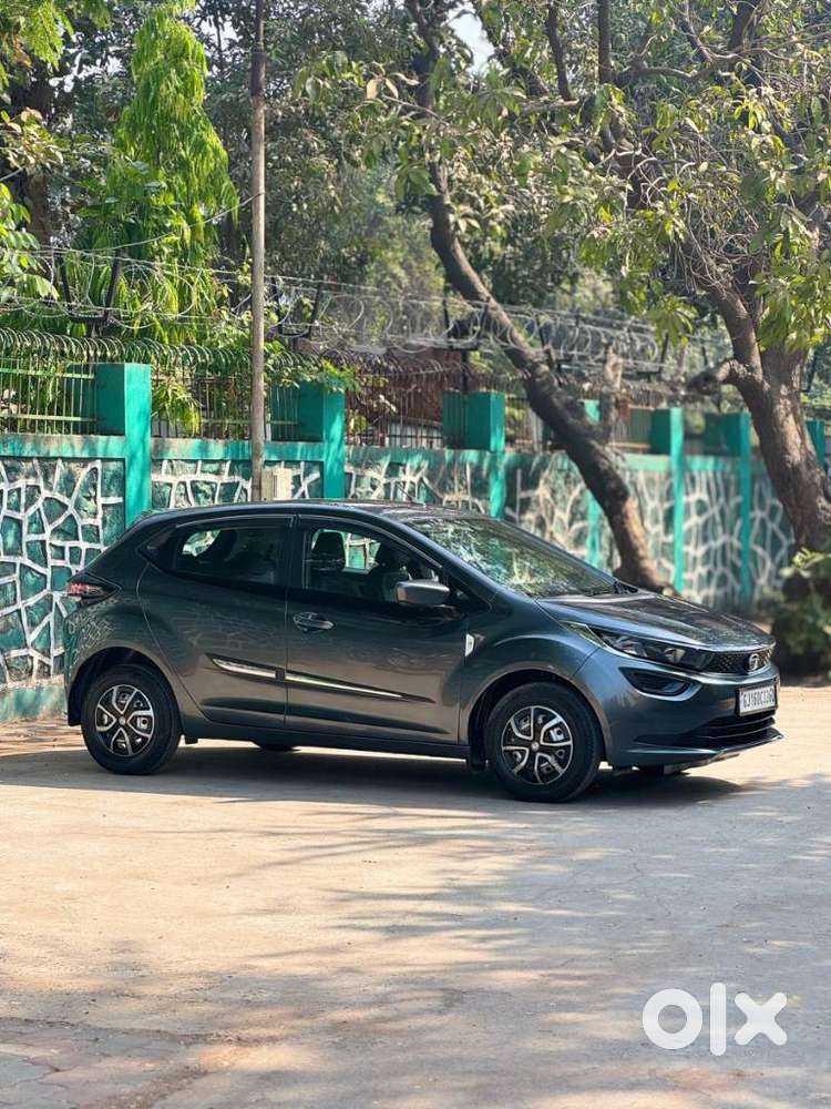 Tata Altroz, 2021, Petrol