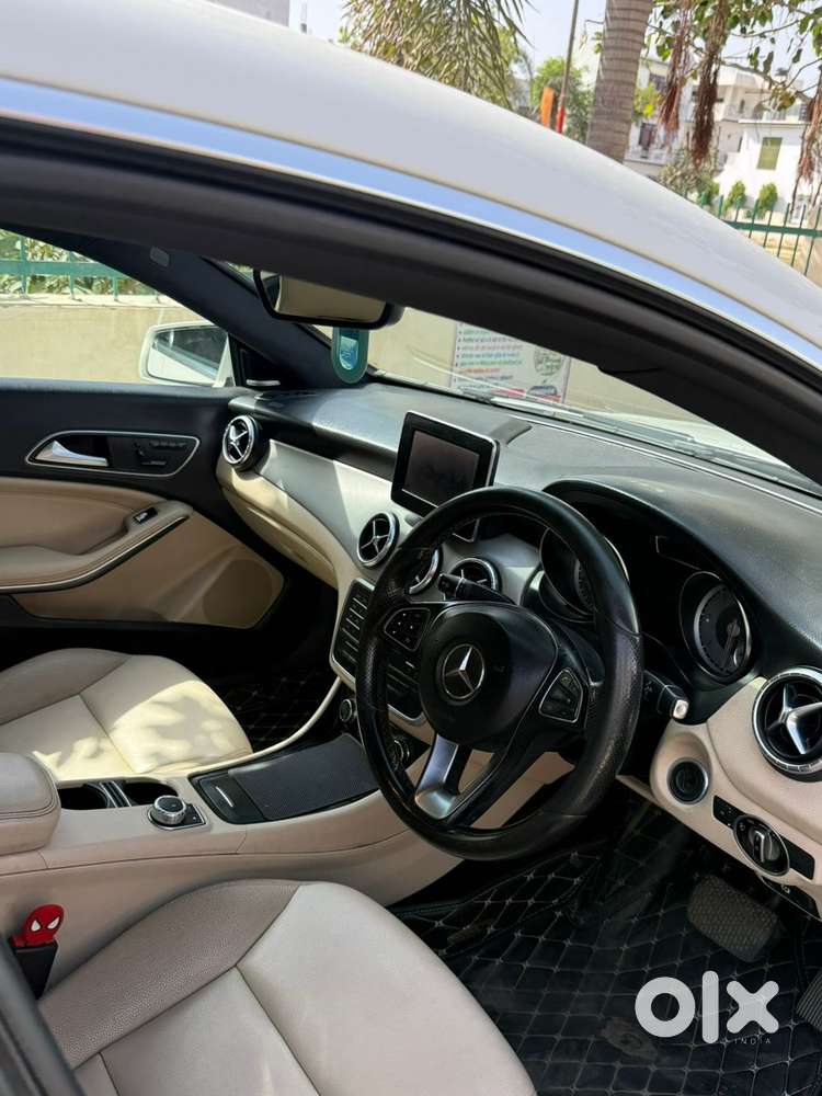 Mercedes-benz Cla 200 Cdi 2015 Sunroof