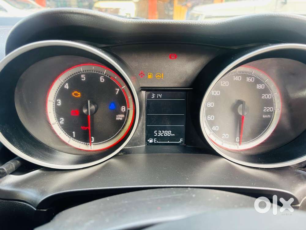 Maruti Suzuki Swift Vxi Iss Petrol, 2023, Petrol