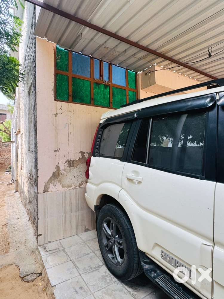 Mahindra Scorpio Diesel 2015