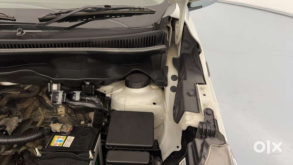 Maruti Suzuki Xl6 1.5 Zeta Mt, 2023, Petrol