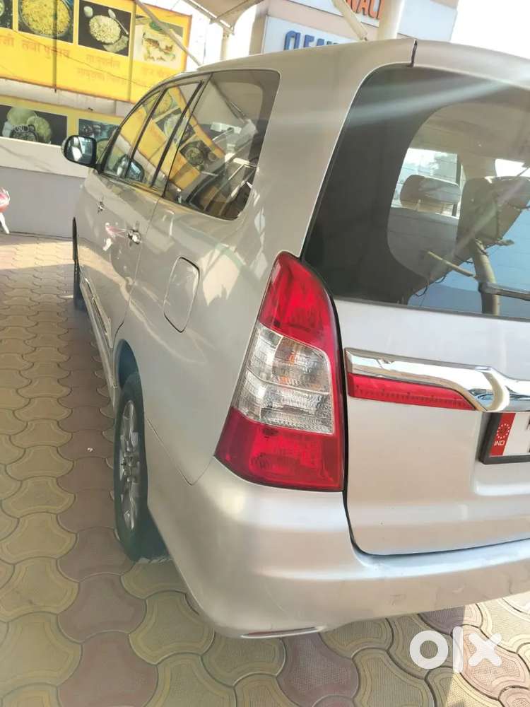Toyota Innova 2014 Diesel Well Maintained