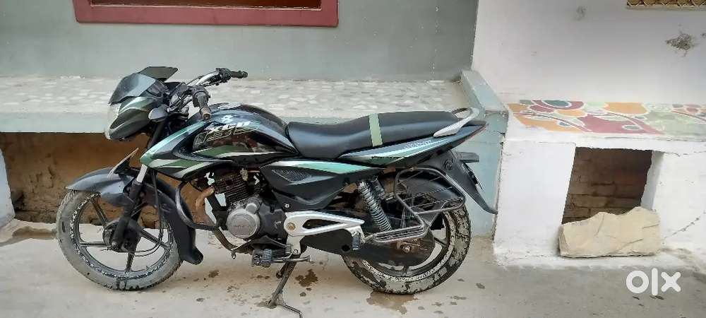 Xcd Bike Bajaj Xcd Old Model Bajaj XCD-125, (2014 Registration