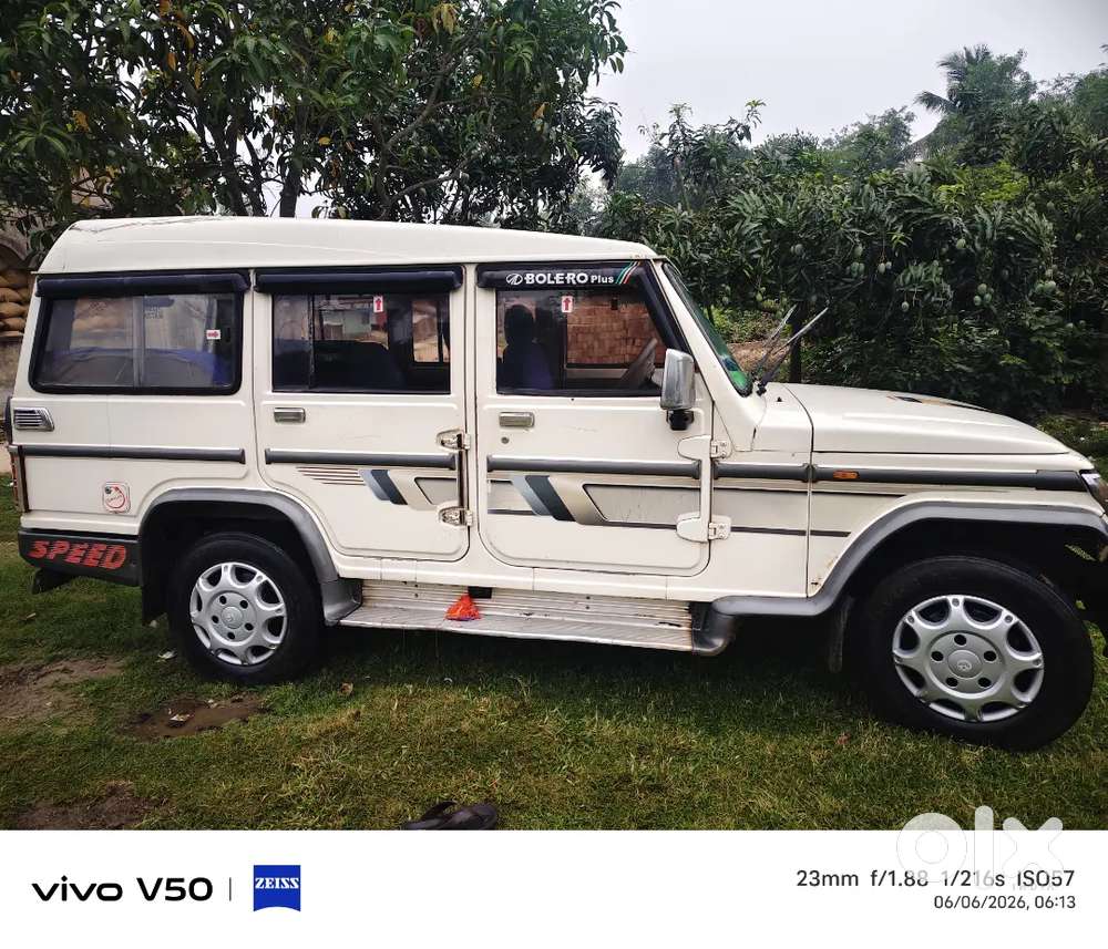 Mahindra Bolero 2014 Model Bs4 Orginal Paint 9 Seater