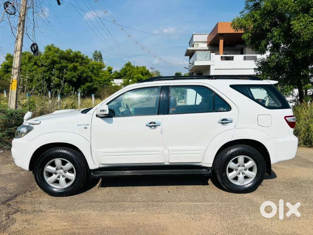 Toyota Fortuner 2010 Diesel 188524 Km Driven