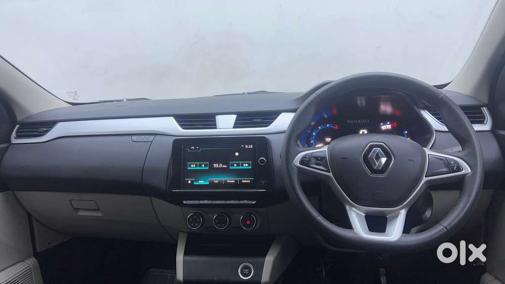 Renault Triber Rxz, 2023, Petrol