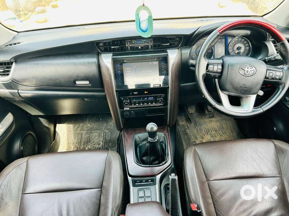 Toyota Fortuner [2021-ongoing] 2.8 2wd Diesel Mt, 2020, Diesel