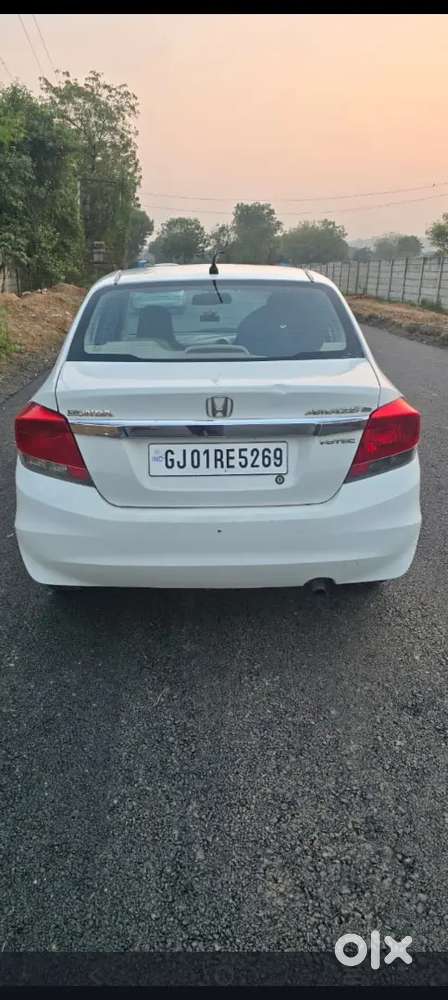 Honda Amaze 2nd Gen 2014 Diesel 95989 Km Driven